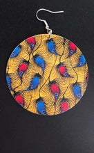 Load image into Gallery viewer, African Print Wooden Earrings
